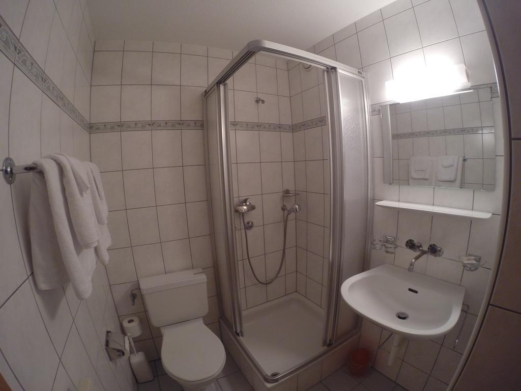 Gasthof Bühl Schwarzenburg Habitación foto