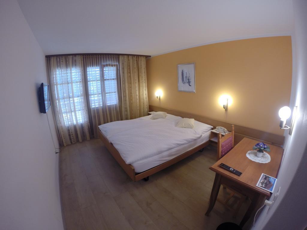 Gasthof Bühl Schwarzenburg Habitación foto